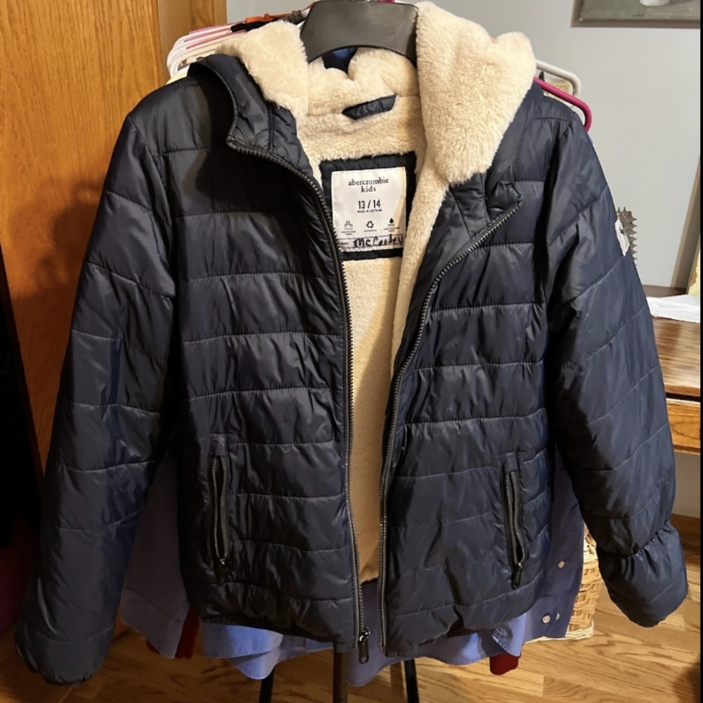 ABERCROMBIE KIDS WINTER JACKET